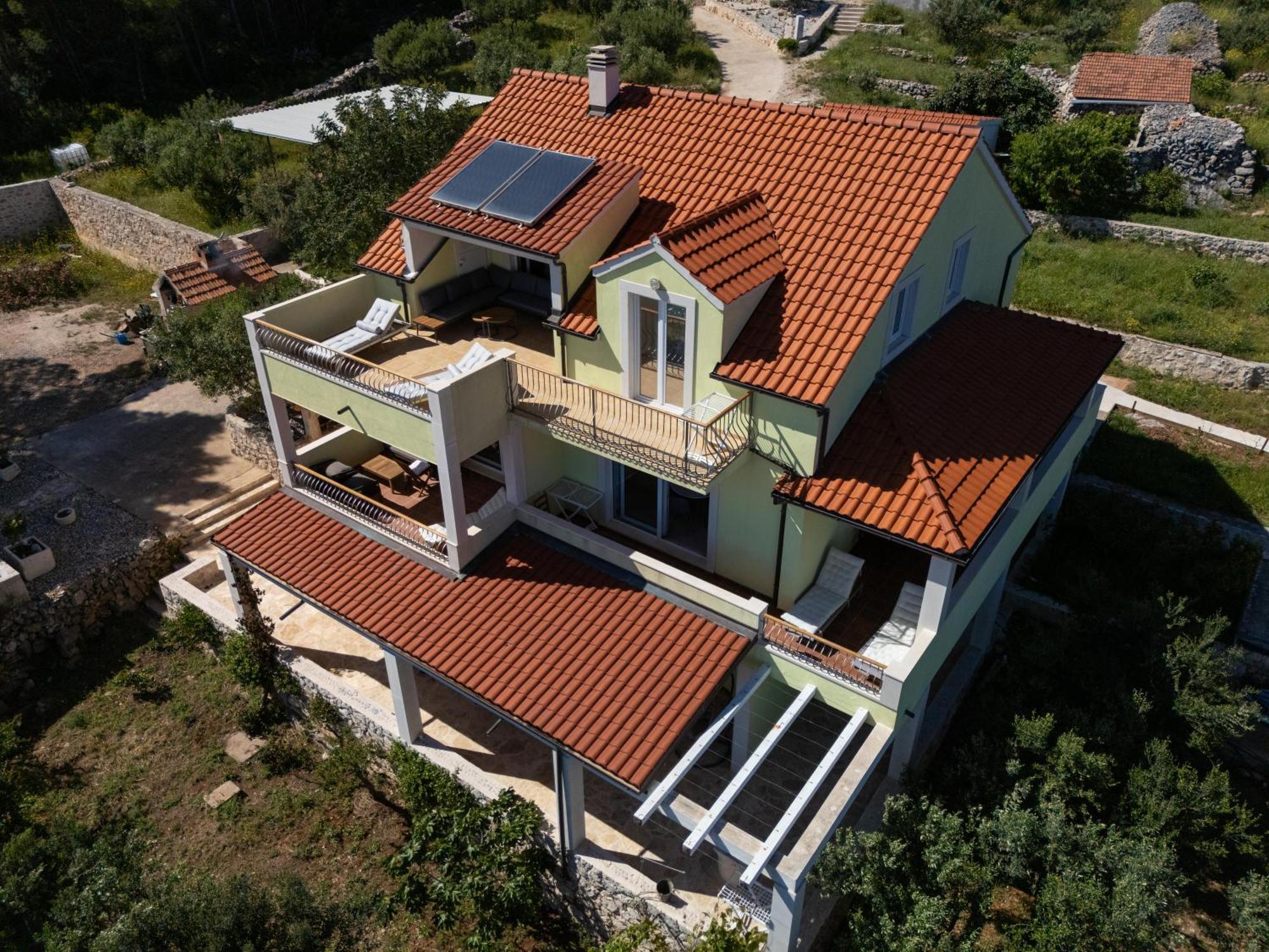 Villa Marin - 4 Apartments Zavala Bagian luar foto