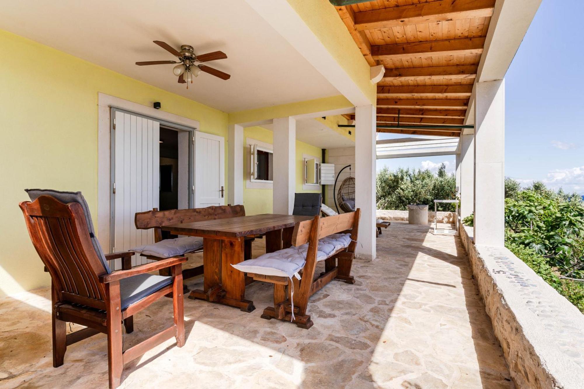 Villa Marin - 4 Apartments Zavala Bagian luar foto