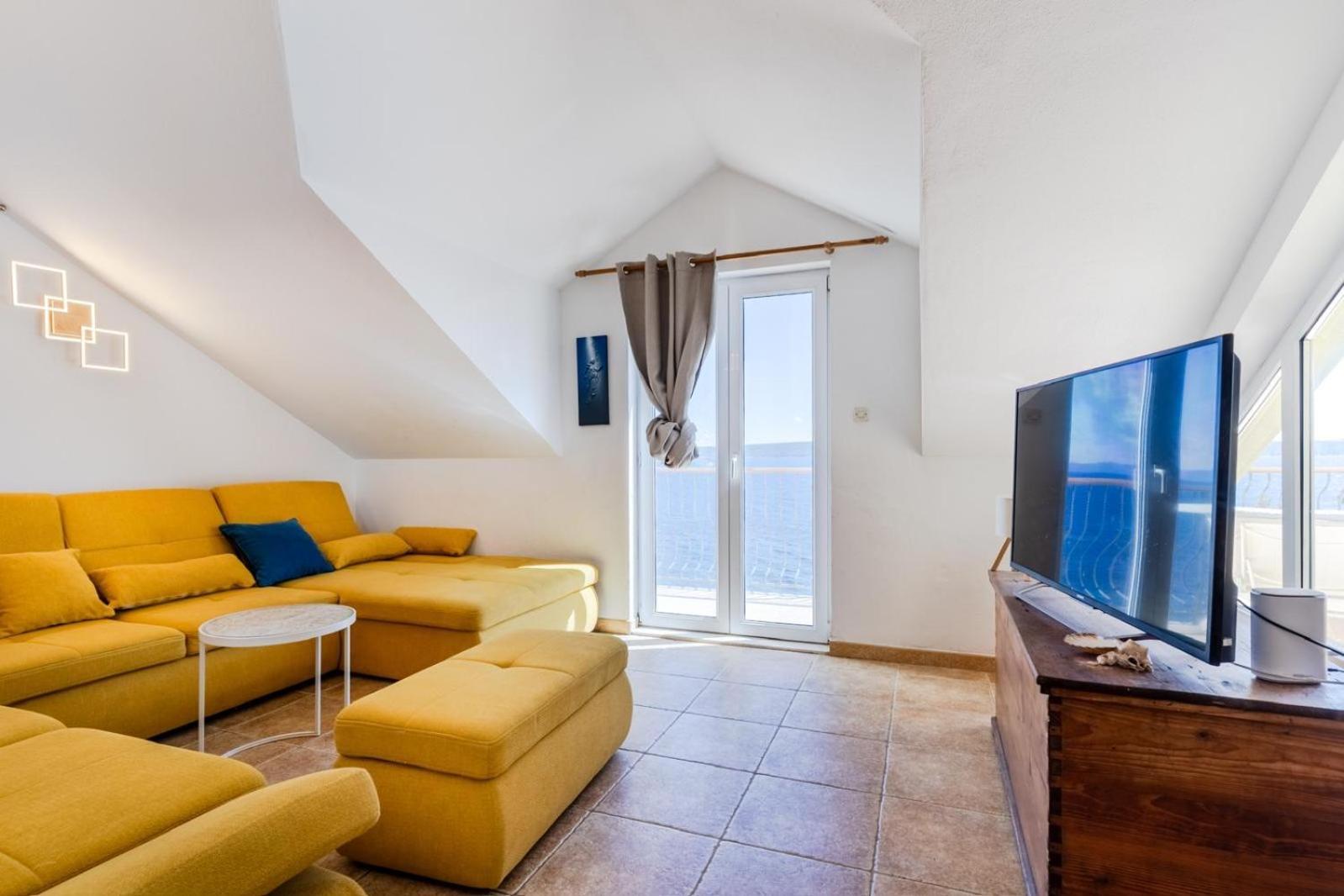 Villa Marin - 4 Apartments Zavala Bagian luar foto